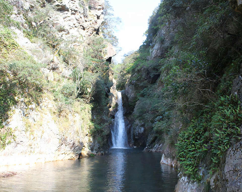 大分県佐伯市上浦暁嵐の滝